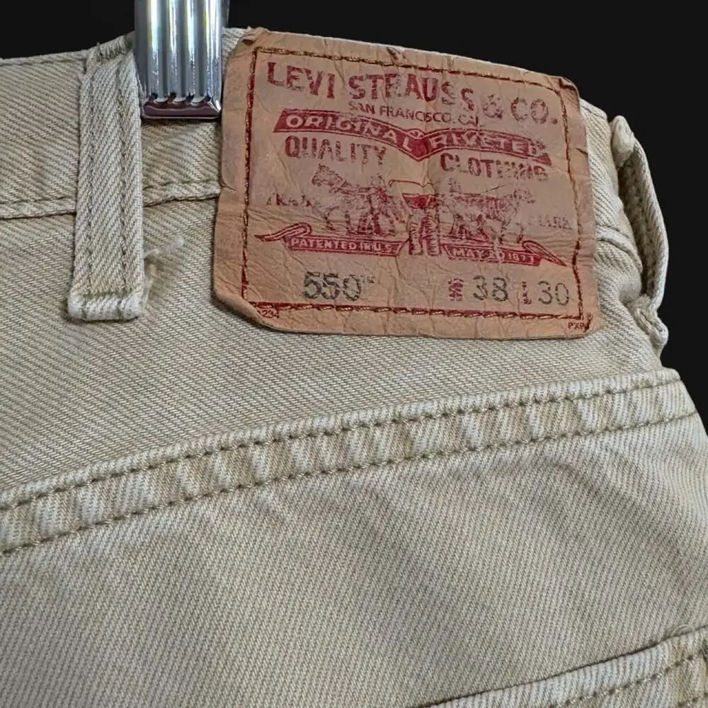 Vintage Levi's 550 Relaxed Fit Jeans Khaki Tan 38x30
